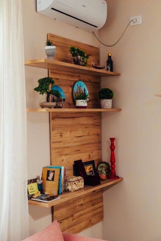 Jepet Apartament 1+1 me Qira – Garda