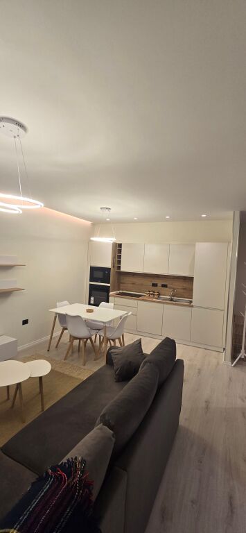 APARTMENT 1+1, RTSH/ARTISTIC HIGH SCHOOL