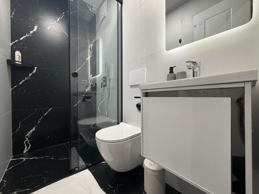 SHITEN 2 APARTAMENTE te 21 Dhjetori 193.000 euro