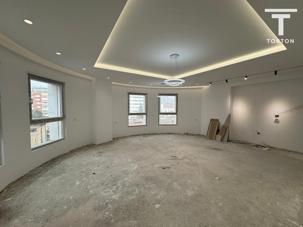 SHITET APARTAMENT 2+1+2 | ALI DEMI, TIRANE