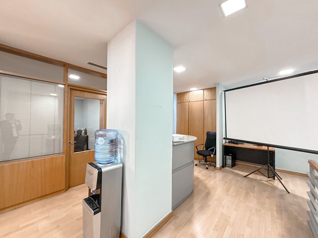 Ambjent me qira ne qender