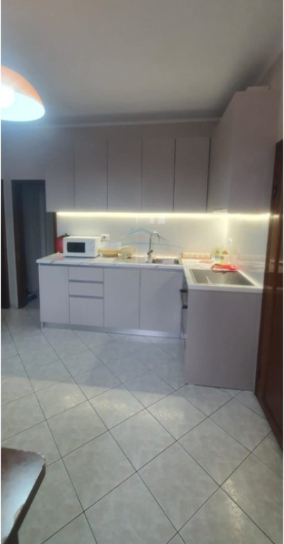 Qera, Apartament 2+1+2, Brryli