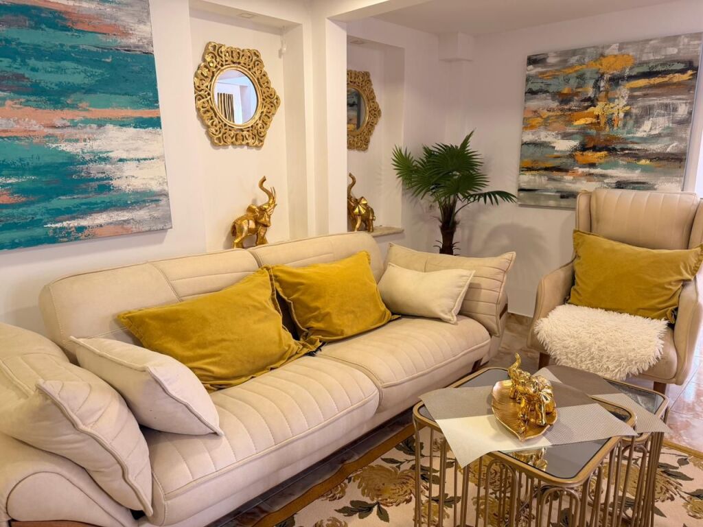 Duplex 3+1 – Vista sulla Piscina nel Monte Robi