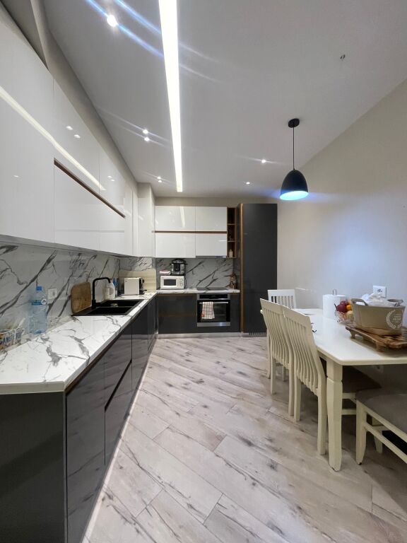 🏠 𝐈𝐍 𝐕𝐄𝐍𝐃𝐈𝐓𝐀 – 𝐀𝐩𝐚𝐫𝐭𝐚𝐦𝐞𝐧𝐭𝐨 3+1+3 | 𝐑𝐞𝐬𝐢𝐝𝐞𝐧𝐳𝐚 𝐊𝐨𝐝𝐫𝐚 𝐞 𝐃𝐢𝐞𝐥𝐥𝐢𝐭 2