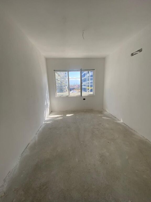 🏡 Shitet Apartament 2+1+2 – Univers City