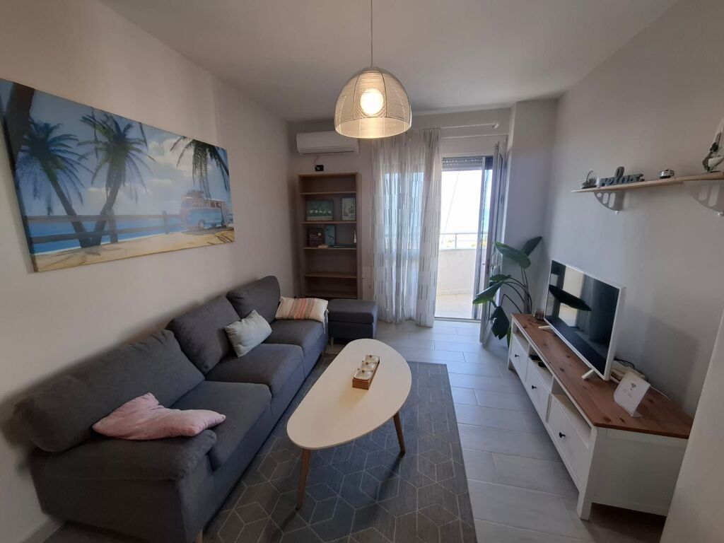 Vendesi in vendita 1+1 vicino a Shkembi i kavajes