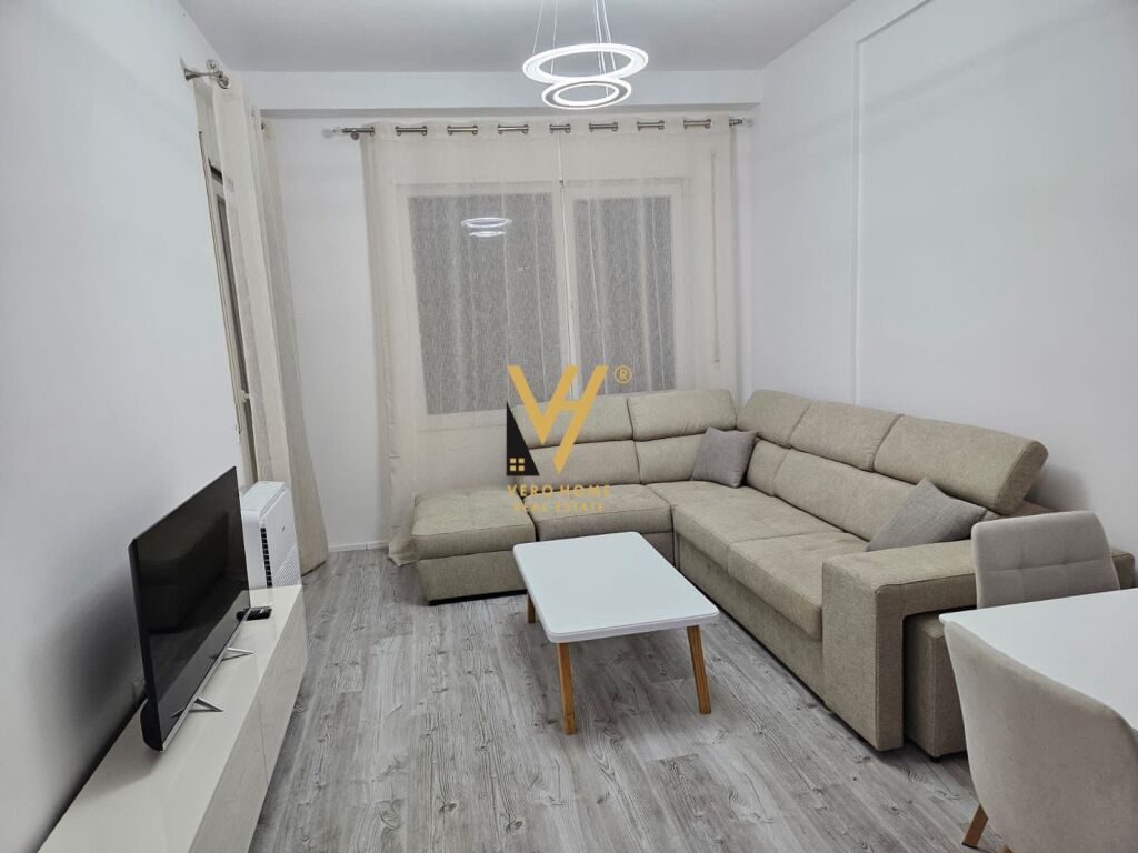 VENDESI APPARTAMENTO 2+1+2+BLK A REZ.HENKA, AMERIKAN 3- 190.000 EURO