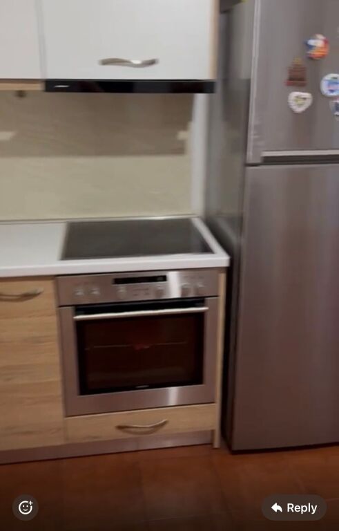 1+1,arredato 6° piano senza ascensore,vasil shanto,600 euro trattabili