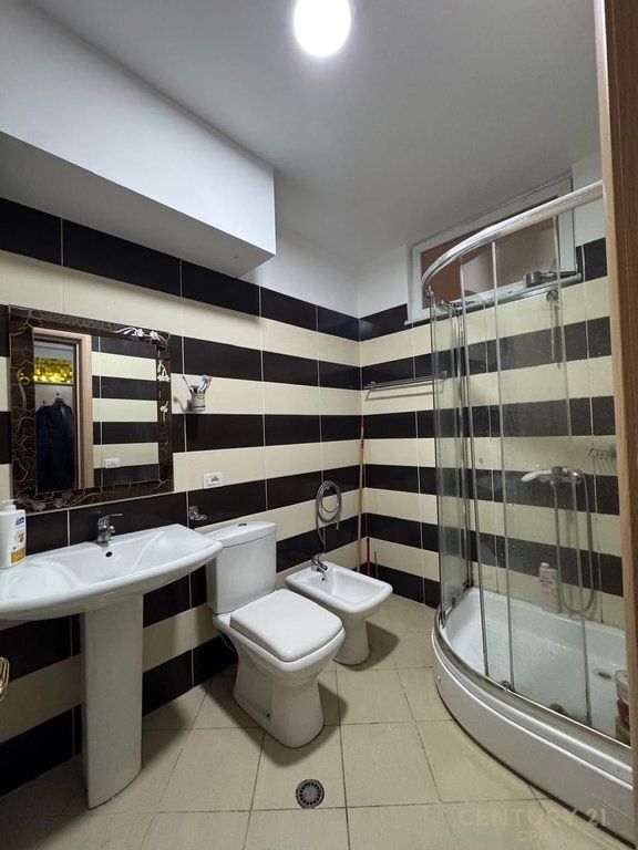 Apartament 1+1 Për Shitje në Fresku, Tiranë