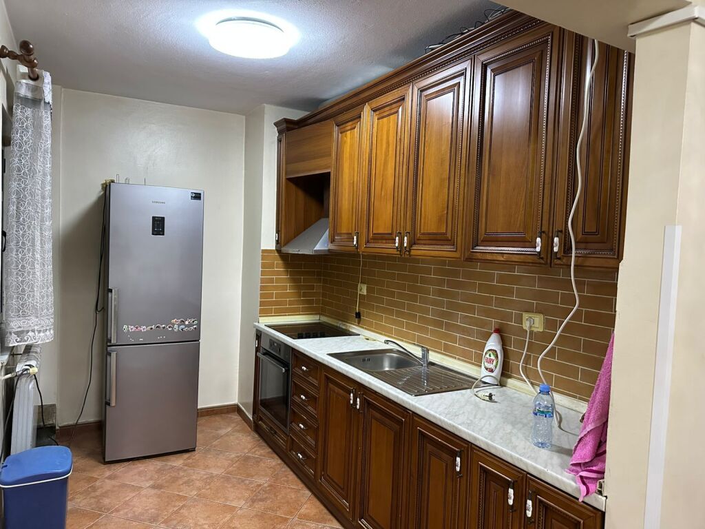 Apartment 2+1 for rent Kthesa e Kamzes