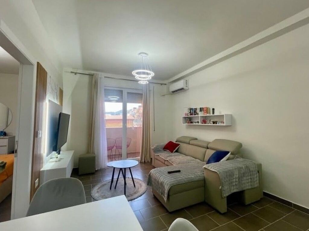 Jepet me Qira Apartament 1+1 – Kompleksi Golden Park 3