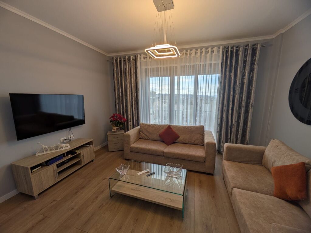 SHITET Apartament 1+1 tek Porcelani | Pranë Klan TV