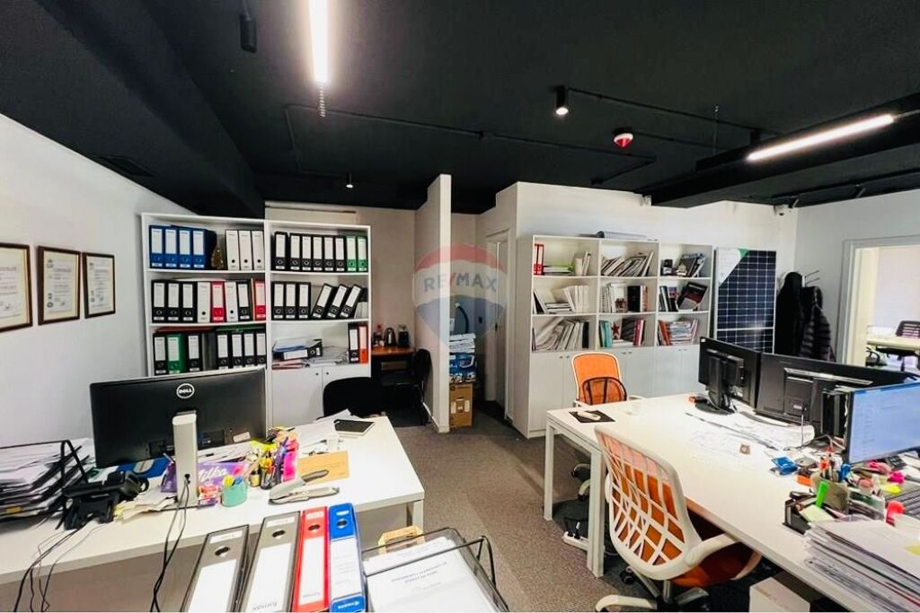 🏠📍Zyre me qera Pazari i Ri