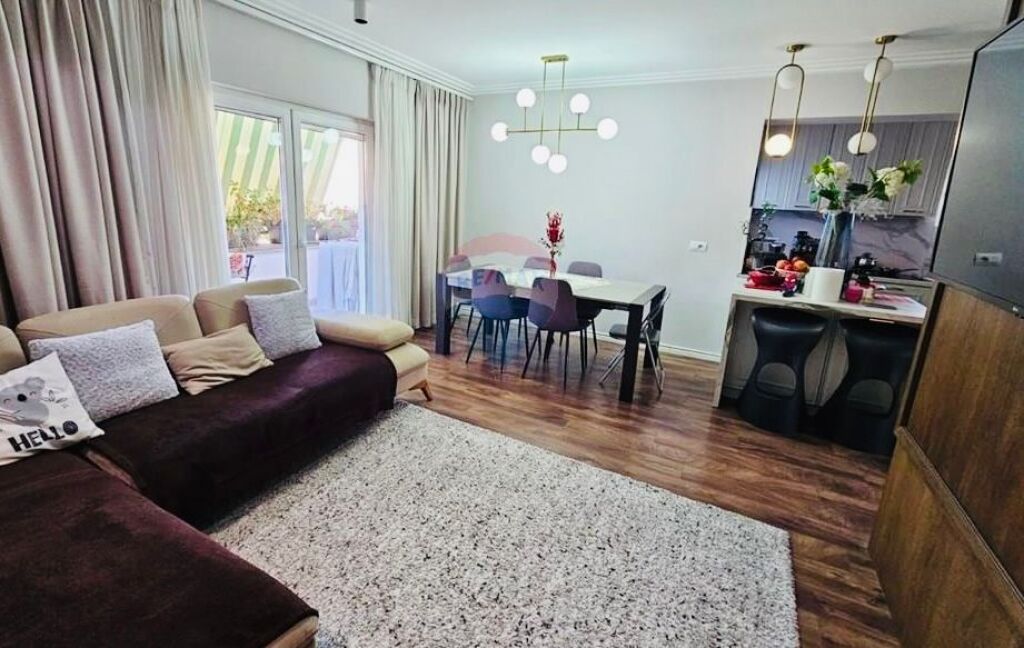 🏠📍Apartament 3+1+2 Rruga e Kavajes