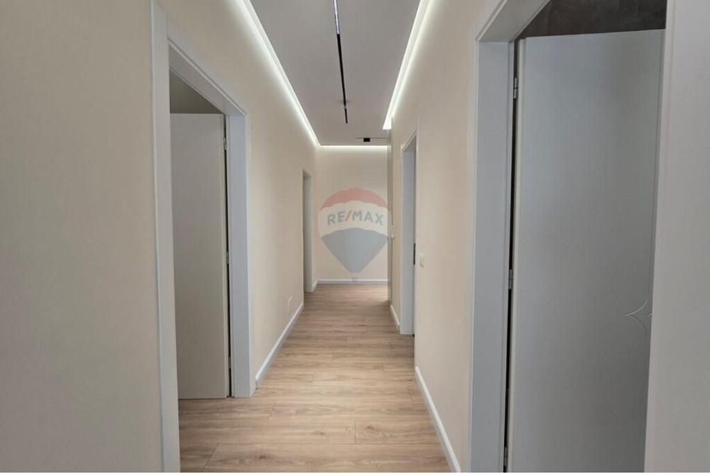 Apartment 2+1+ Parking at Dry Lake