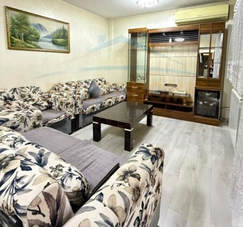 Rent, Apartment 2+1, Kamza Turn, Tirana.