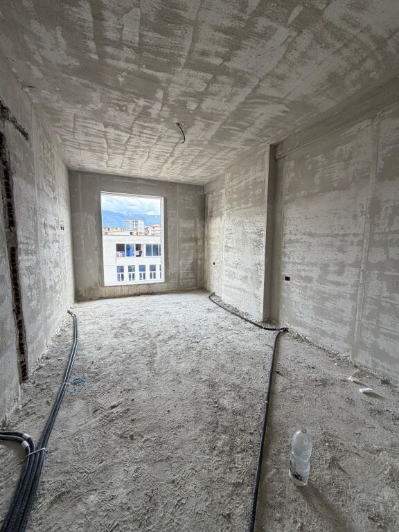 Shitet apartament 2+1 në Ringside Residence, Paskuqan