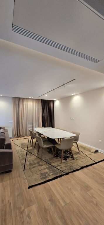 VILE LUKSOZE, REZIDENCE PRANE TEG