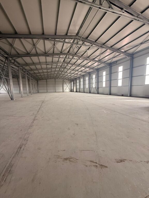 JEPET ME QERA KAPANON NE PORTO ROMANO, DURRES