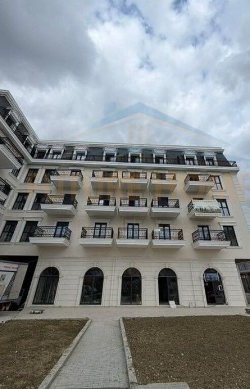 Shitet, Apartament 2+1+2, Sauk, Porta Tirana e Re, Tiranë..