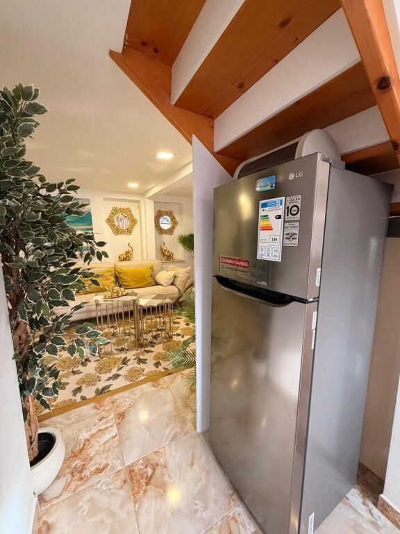 Duplex 3+1 – Vista sulla Piscina nel Monte Robi