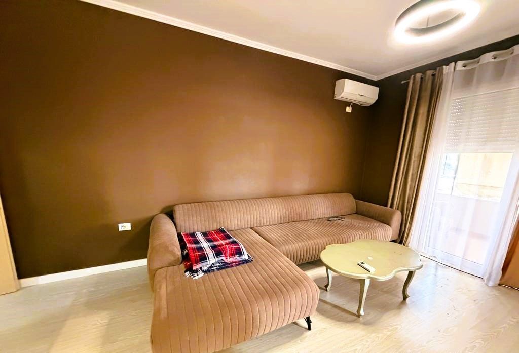 APPARTAMENTO 2+1+2 VICINO AL GIARDINO BOTANICO IN AFFITTO