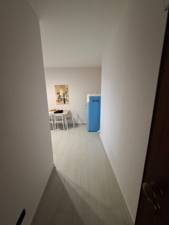 Vendesi in vendita 1+1 vicino a Shkembi i kavajes