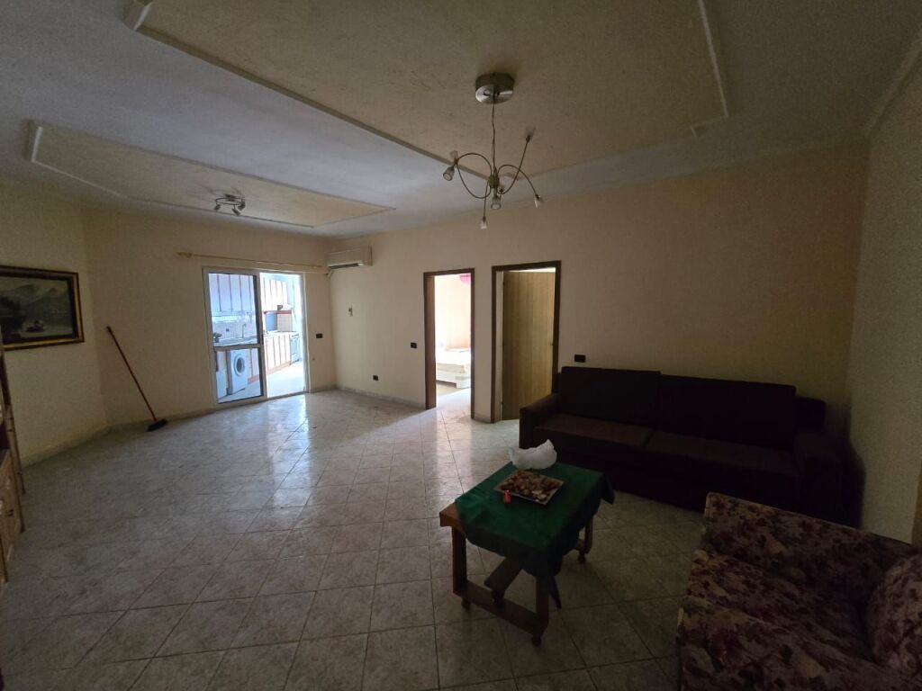APARTAMENT 2+1 PER SHITJE TE KOMUNA E PARISIT (LULISHTJA)