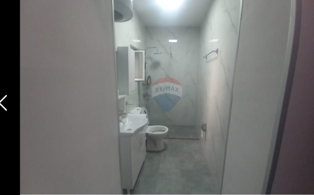 Vile per shitje ne Qender