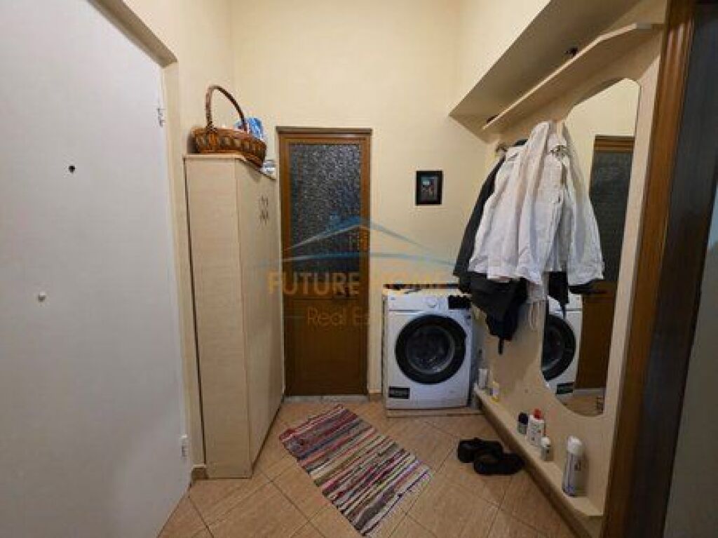 Shitje,Apartament 3+1 ,Blloku!