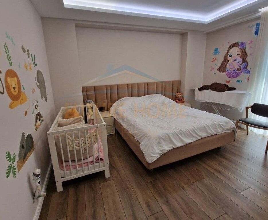 Rent apartment 3+1+2+3 PARKING SPACES, Aviation field Turdiu, Tirana