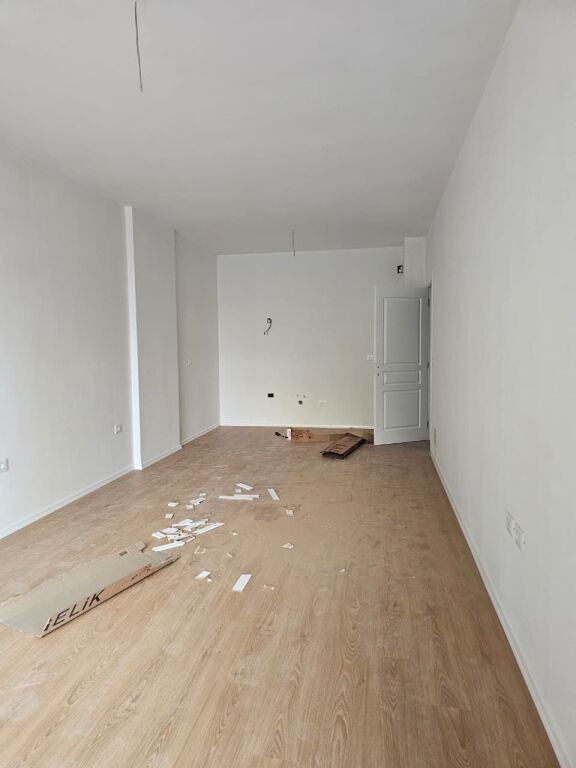 SHITET APARTAMENT 1+1 – Urban Home | Stacioni i Trenit 🏡