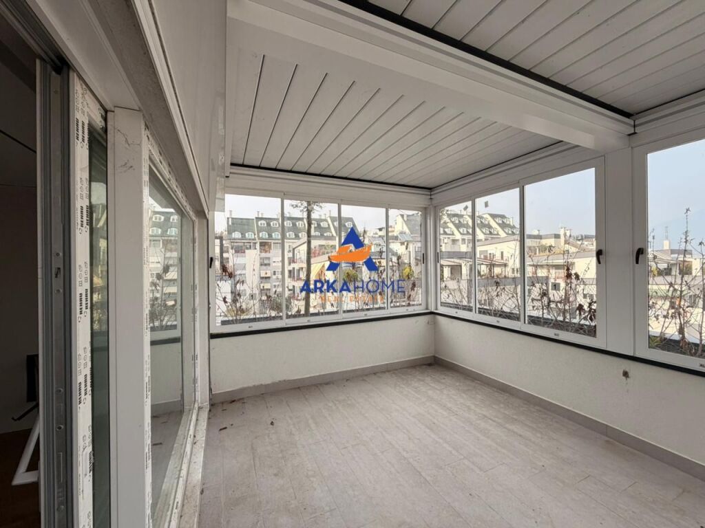 IN VENDITA PENTHOUSE 231M2 "LIQUIDO SECCO, GREEN TERRACE" 700.000 EURO