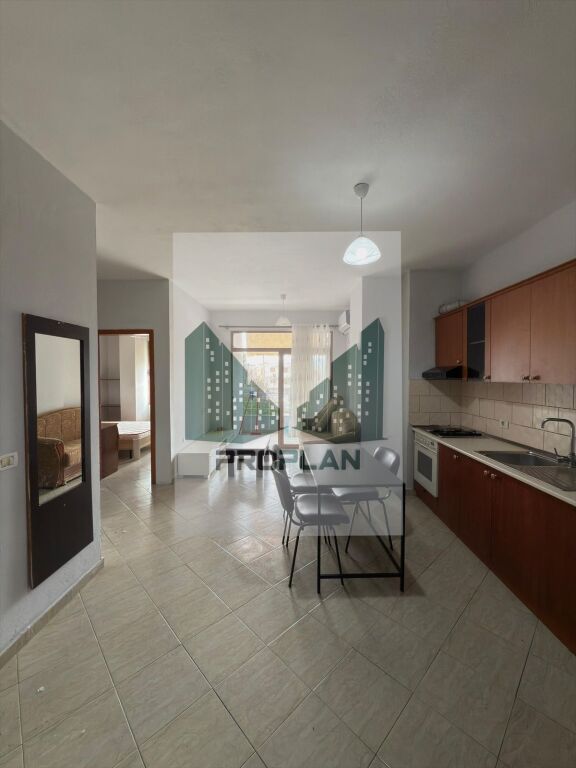 🏠 𝐒𝐇𝐈𝐓𝐄𝐓 – 𝐀𝐩𝐚𝐫𝐭𝐚𝐦𝐞𝐧𝐭 1+1 | 𝐌𝐢𝐬𝐭𝐨 𝐌𝐚𝐦𝐞