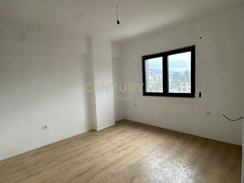 Apartament 2+1+2 për shitje në Oaziz Residenc, Astir