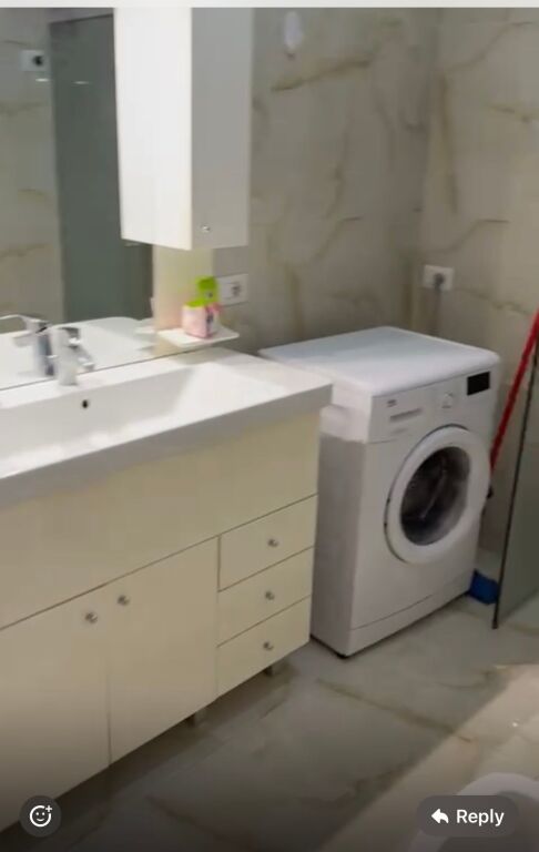 1+1,arredato 6° piano senza ascensore,vasil shanto,600 euro trattabili