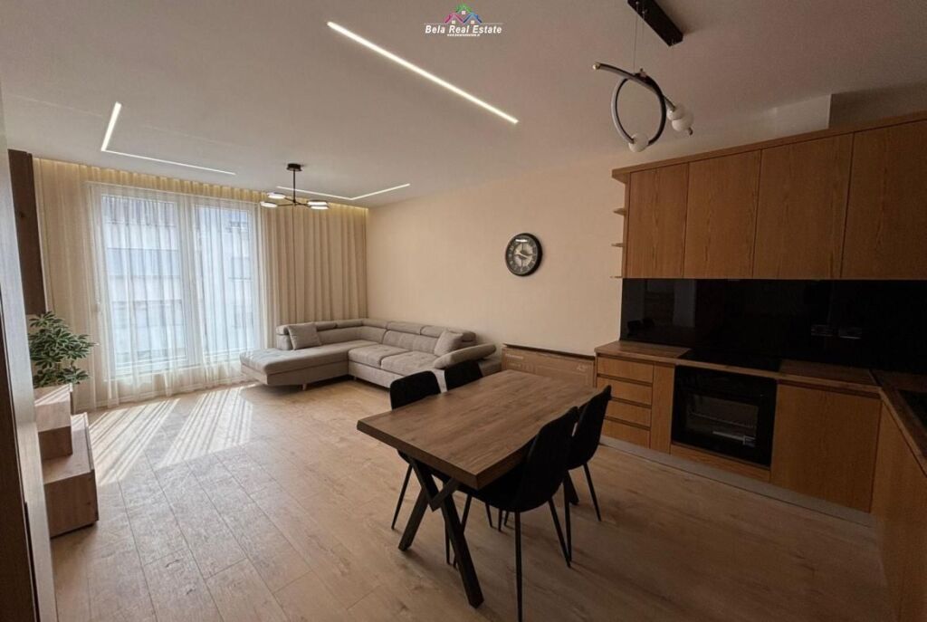 Apartament Me Qera 1+1 Tek Ish Stacioni I Trenit (ID B2101539) Tirane