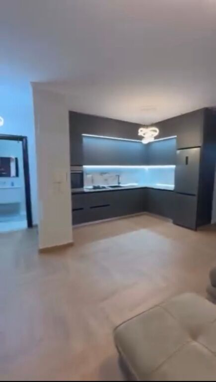 Appartamento 2+1 in affitto ad Astir è offerto