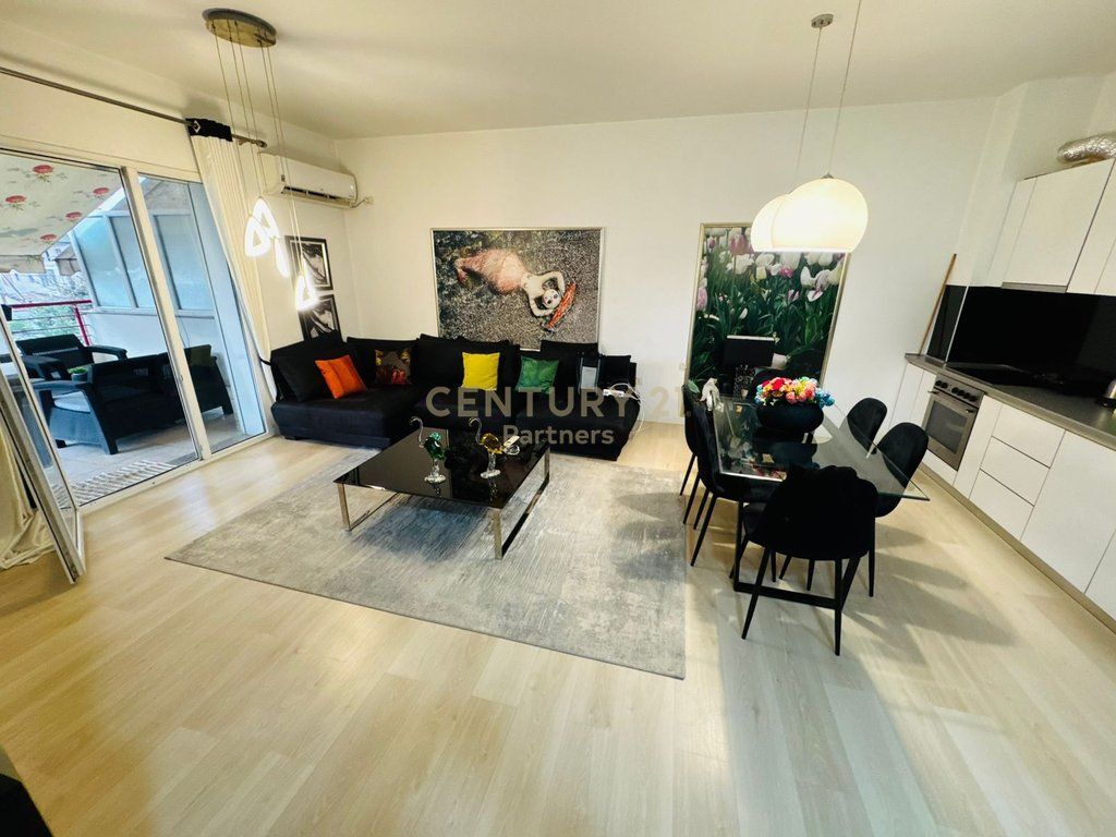 EXCLUSIVE - SELLING 1+1 APARTMENT AT HIPOTEKA !