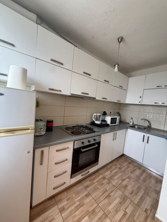 🏠Shitet Apartament 1+1📍Myslym Shyr 📐Sip. 72m2  💶Çmimi: 145.000€ •Dokumentacion i rregullt hipotekor