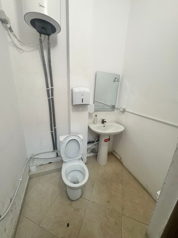 🏢 BUSINESS / OFFICE SPACE FOR RENT – 21 DECEMBER