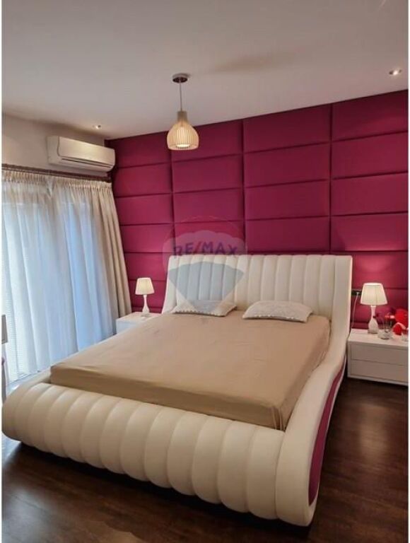 3+1 Villa Floor for rent, Besa Street