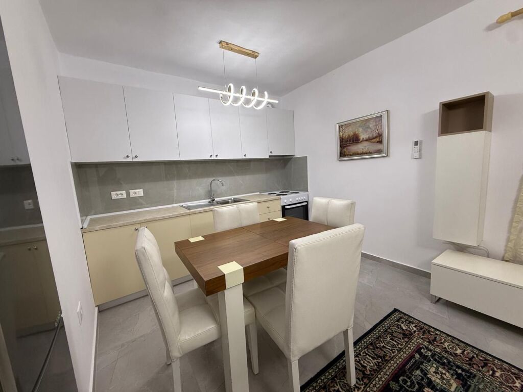 DUPLEX FOR RENT | TRAIN STATION