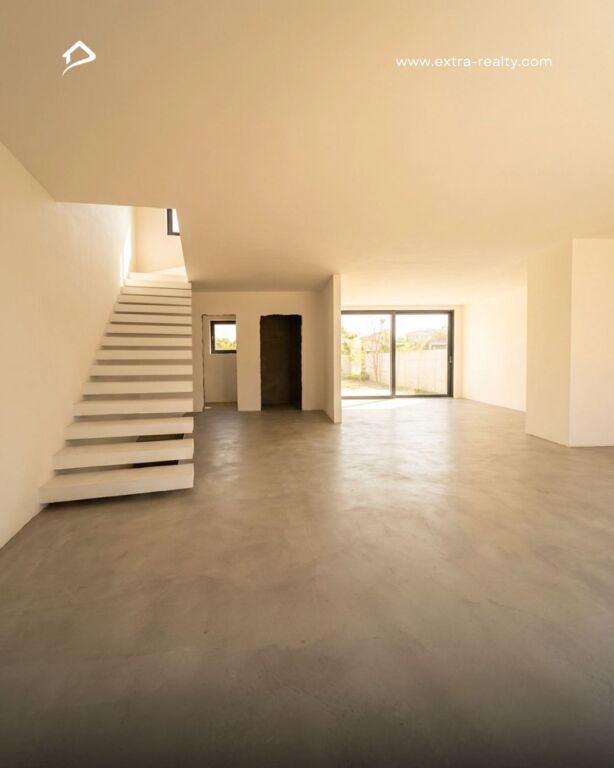 Shitet villa tek Habitat Residence