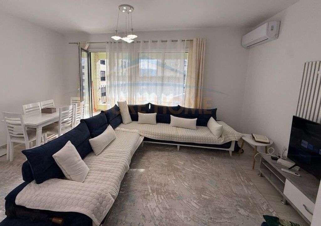 Rent, Apartment 2+1+2+ Parking Space, Aviation Field