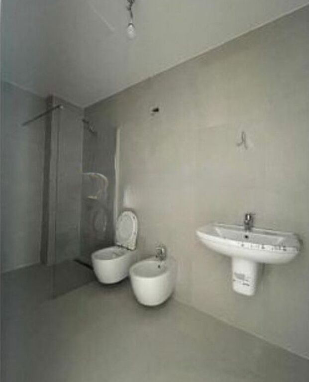 LAKE VIEW, ZYRE PER QIRA 2+1+2