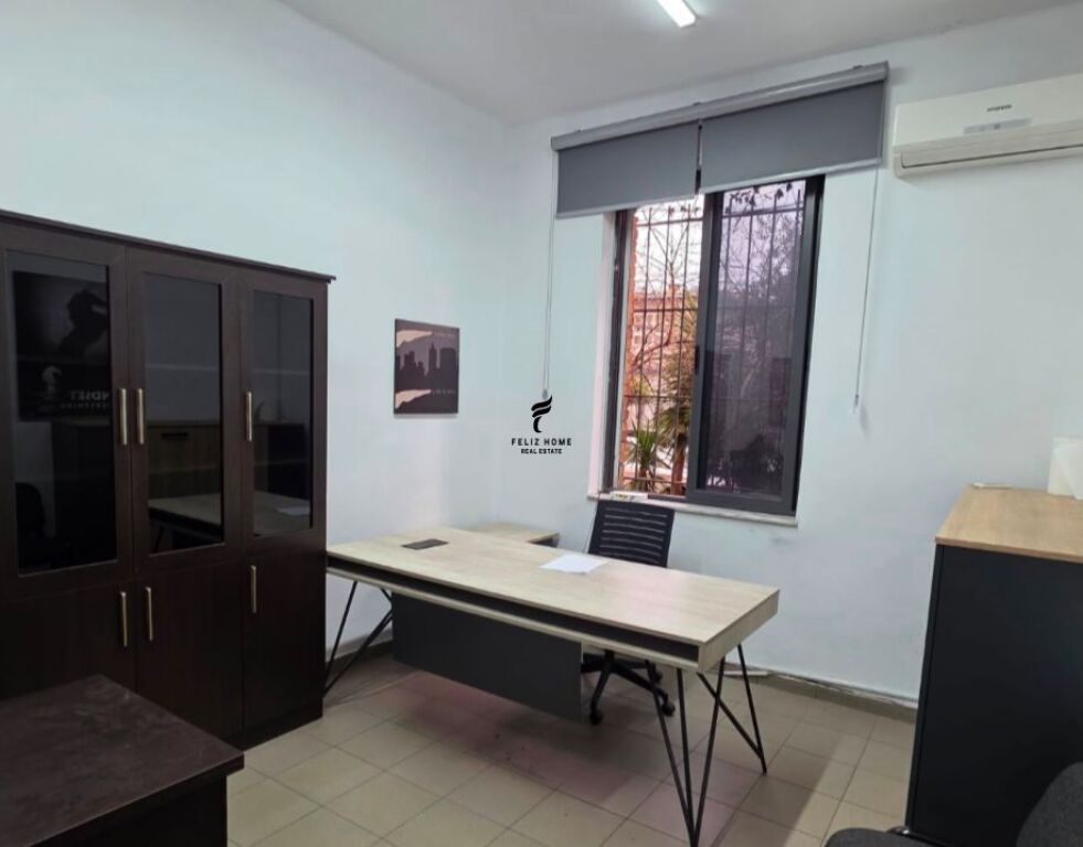 OFFICE FOR RENT 24 M2 BAJRAM CURRI BOULEVARD 50,000 LEKE