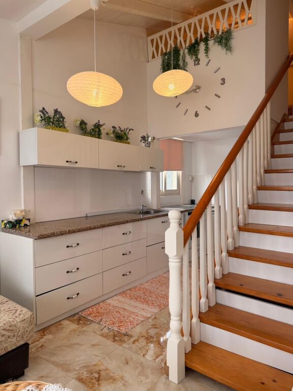 Duplex 3+1 – Vista sulla Piscina nel Monte Robi