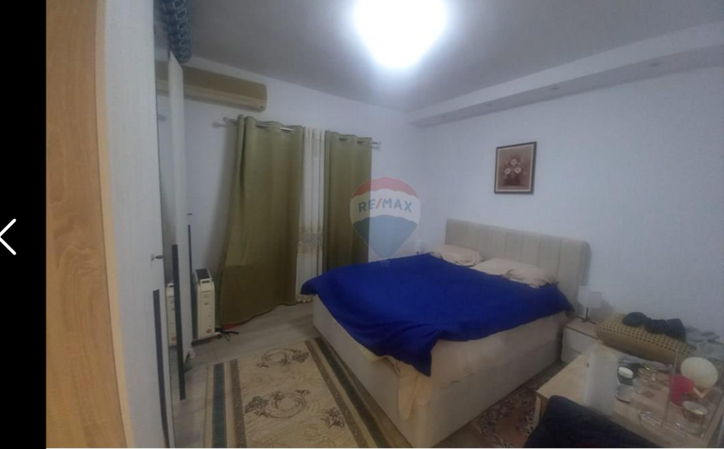 Vile per shitje ne Qender