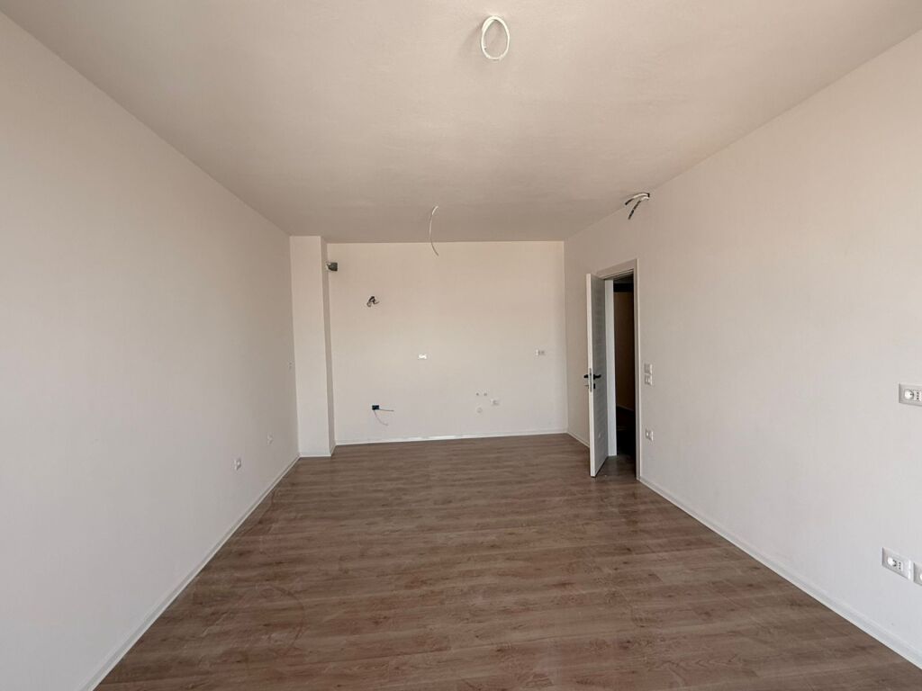 Paskuqan Residenza Albulena Appartamento 2+1 in Vendita